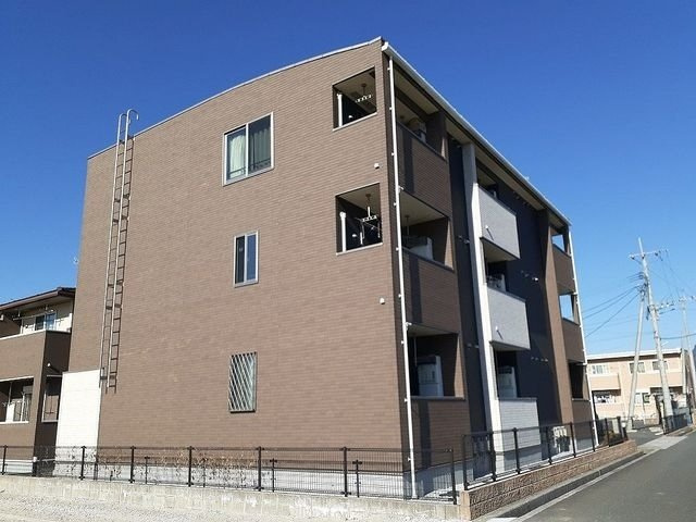 エル　フレールⅠ