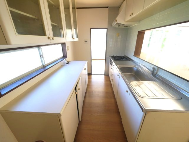 富里市根木名　中古戸建のバルコニー|内装リフォーム令和8年7月 ４LDK　リビング約16帖 富里市立根木名小学校徒歩約10分 本下水