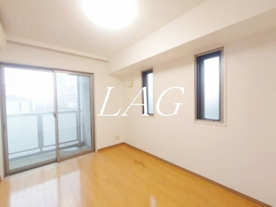 【居間・リビング】 | ヴィスタアリーナ | 洋室のお部屋です。