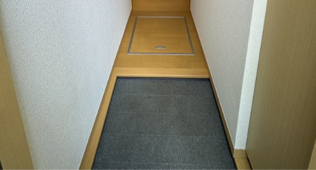 板橋区中台１丁目のアパートの玄関