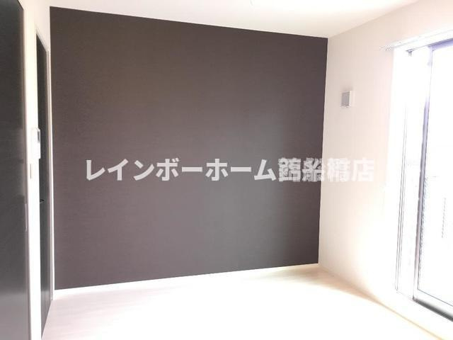 メゾンドラフィネ塩焼の居間・リビング