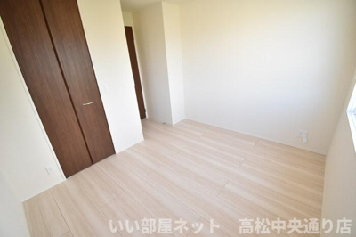 【内装】 | ロータスⅡ B棟 | 洋室５．８帖