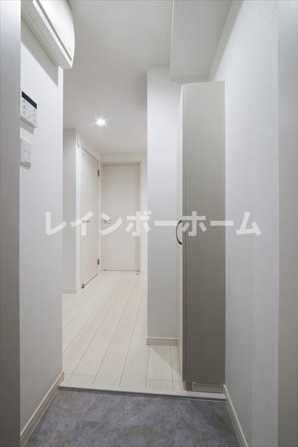 ミライエ亀有　仲介手数料（賃料の1.10ヵ月）の50％OFF対象物件！の玄関|きれいな玄関です
