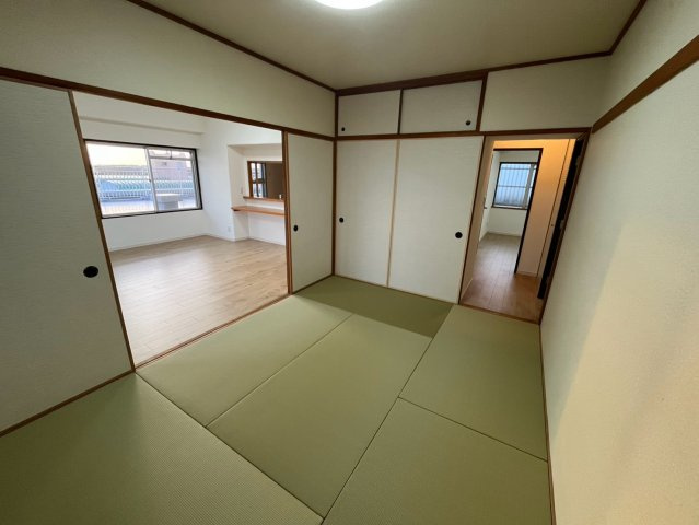 アバンドーネ西神春日台の和室|柔らかい畳が心地よい和室