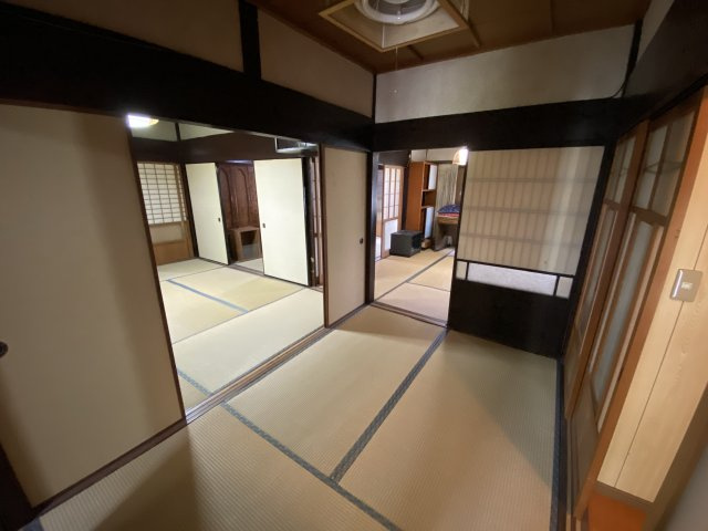 丹波市山南町大河の中古一戸建の和室|3帖