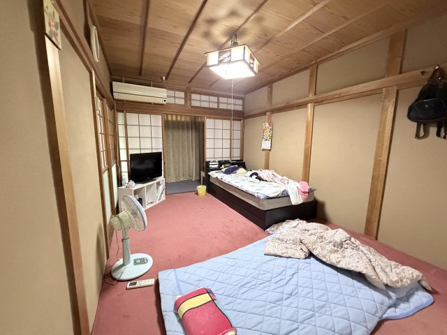 丹波市山南町大河の中古一戸建の和室|離れ6帖