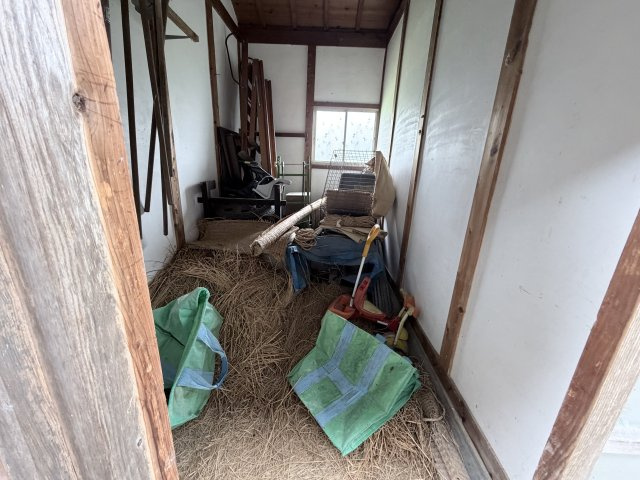 丹波市山南町大河の中古一戸建のその他|倉庫　土間コン　物入