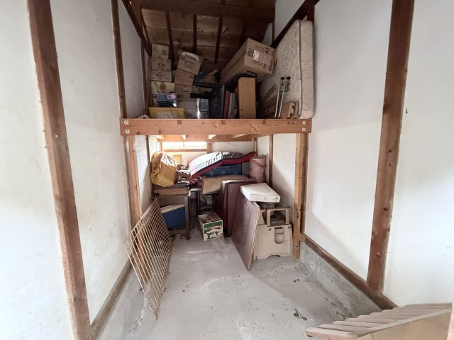丹波市山南町大河の中古一戸建のその他|倉庫　土間コン　物入