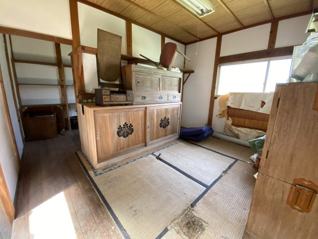 丹波市山南町大河の中古一戸建のその他|倉庫　板間　物入