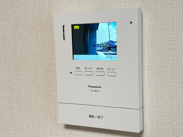 コスモスの内装|カメラ付インターホン