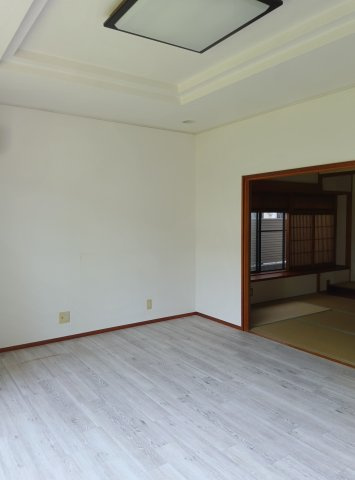 松ノ内町貸家の内装