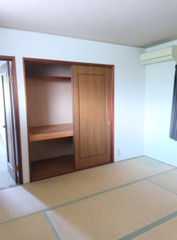 松ノ内町貸家の和室