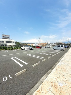 【駐車場】 | グランエストⅦ