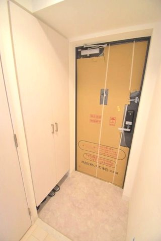 【玄関】エスリードレジデンス新大阪プライム