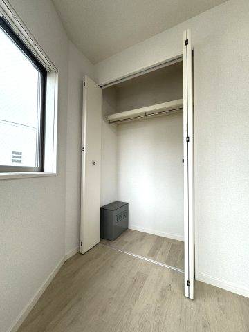 ソリッド堀切菖蒲園弐番館の収納