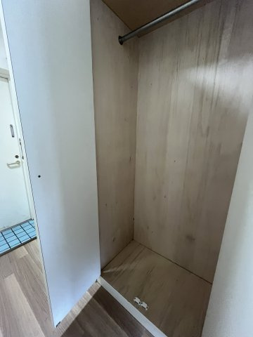 イエローエンバシーの収納