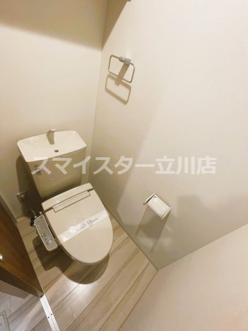 クロストラーダ国立のトイレ