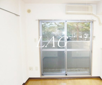 【居間・リビング】 | スチューデントパーク府中 | 洋室のお部屋です。