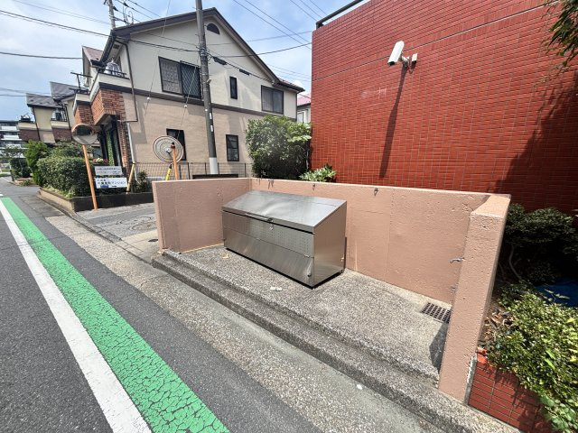 ゴミ捨て場★