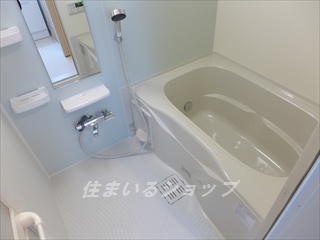 エトワールの浴室|追い焚き・浴室暖房乾燥機あり