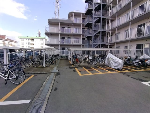 【駐輪場】の画像