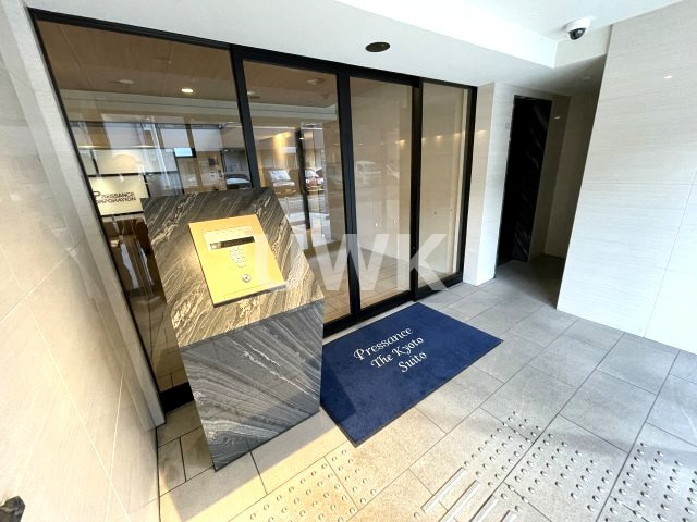 プレサンスTHE KYOTO 粋都のエントランス