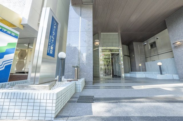 AP560 フォーラムイン・東京 812のエントランス|



