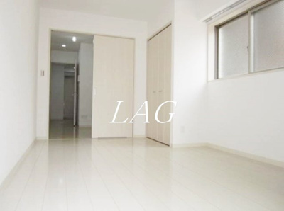 【居間・リビング】 | ペンタスコワダ | 洋室のお部屋です。