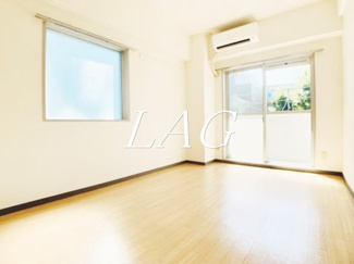 【居間・リビング】 | 大井町タウンハウス | 洋室のお部屋です。
