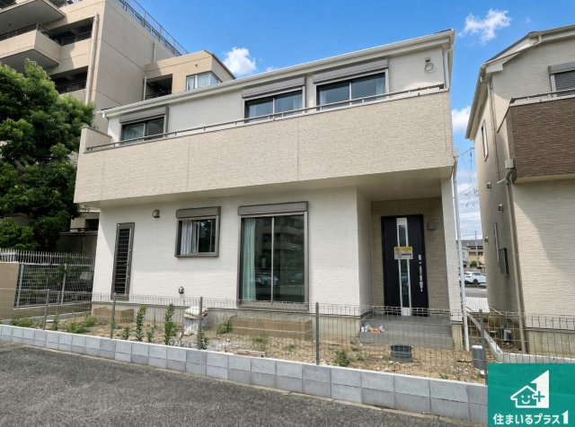 尼崎市西昆陽　新築一戸建ての駐車場|駐車スペース！散水栓があるので、こまめに愛車を洗えます！