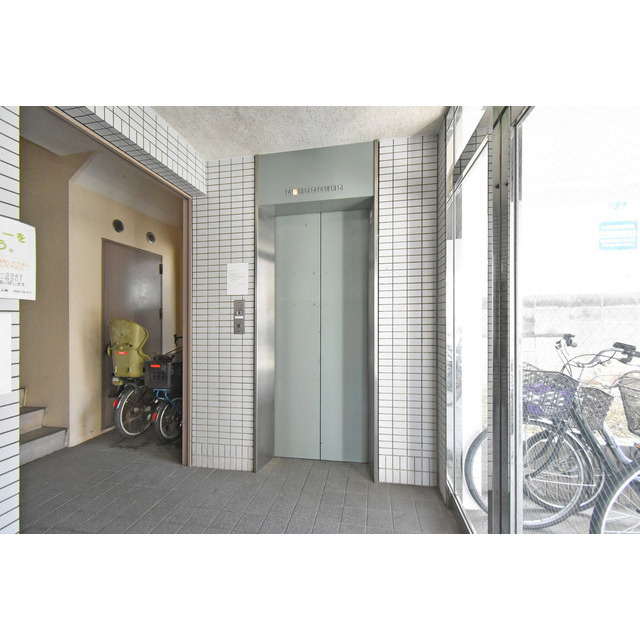 セキレイマンション大手町のエントランス|落ち着いたエントランスです