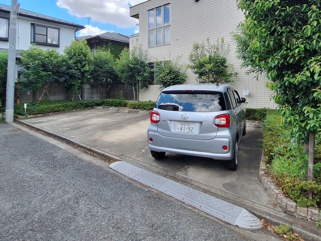 ＳＫＹの駐車場|★敷地内駐車場★