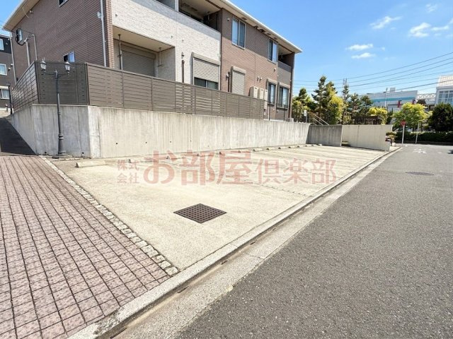 チャク壱番館の駐車場|カースペースがあります