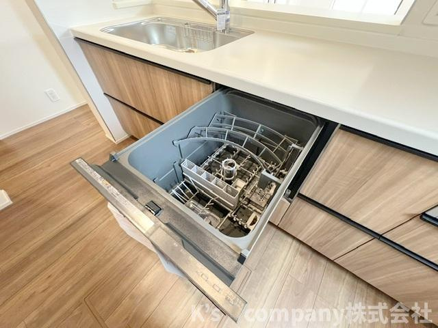 ◎茅ヶ崎市室田3丁目　新築戸建　1号棟の設備|家事の負担を軽減してくれる食器洗い乾燥機付き☆