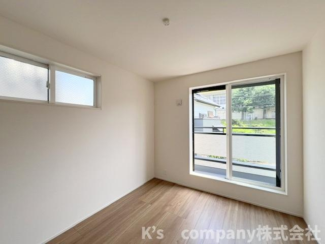 ◎茅ヶ崎市室田3丁目　新築戸建　1号棟の洋室|洋室5.2帖◇南向きで明るいお部屋です◇
