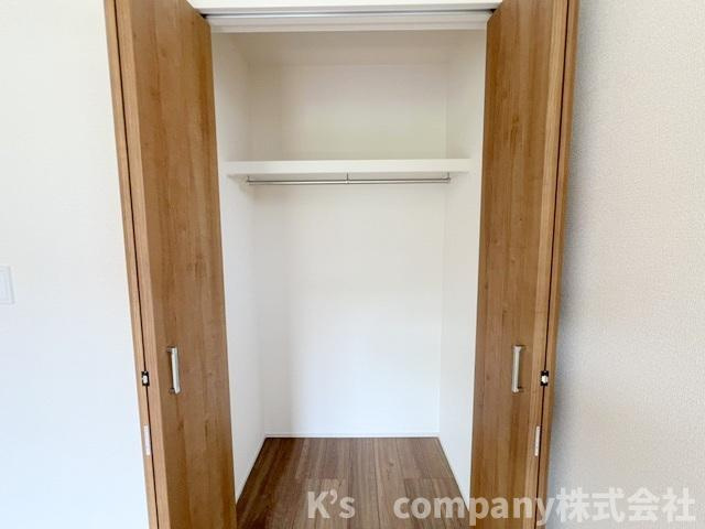 ◎茅ヶ崎市室田3丁目　新築戸建　1号棟の収納|洋室5.2帖の収納スペース◇
