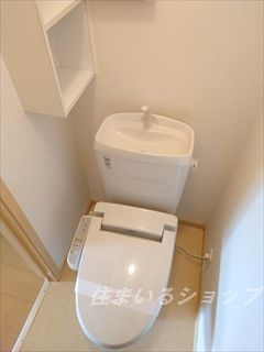 すばるのトイレ|シャワートイレ・収納あり