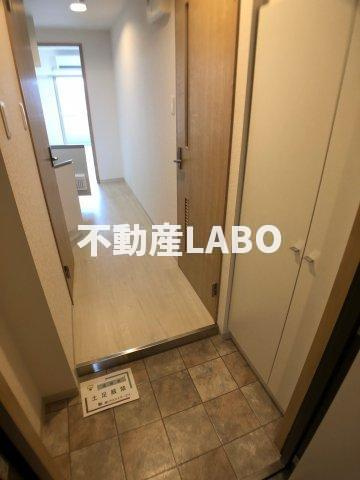 Ms PalazzO UNIVERSALの玄関