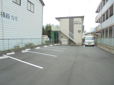 【駐車場】 | サンシティラサール
