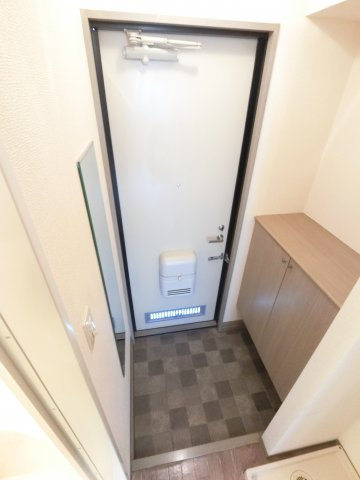 【玄関】
