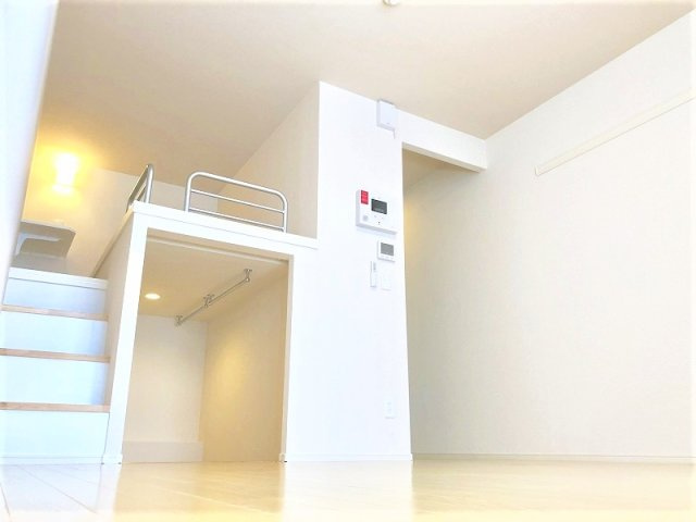 ミランダＫＥＥＰ　ＮＥＸＴⅢの居間・リビング|同タイプ代表写真となり設備仕様は一部異なる場合があります。