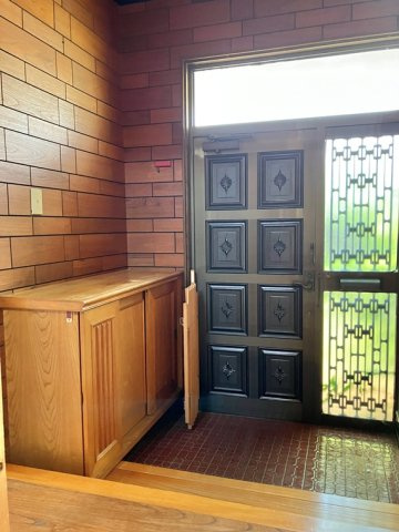 中央戸建の玄関|きれいな玄関です