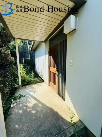 「閑静な住宅地」「LDK20帖」北朝霧丘　築48年のその他