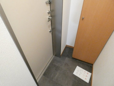【玄関】