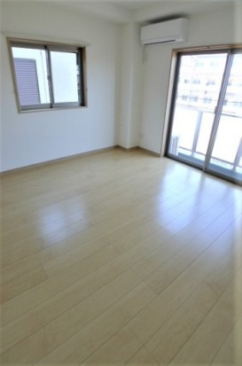 所沢市くすのき台２丁目の賃貸マンションの寝室