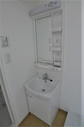 所沢市くすのき台２丁目の賃貸マンションの独立洗面台