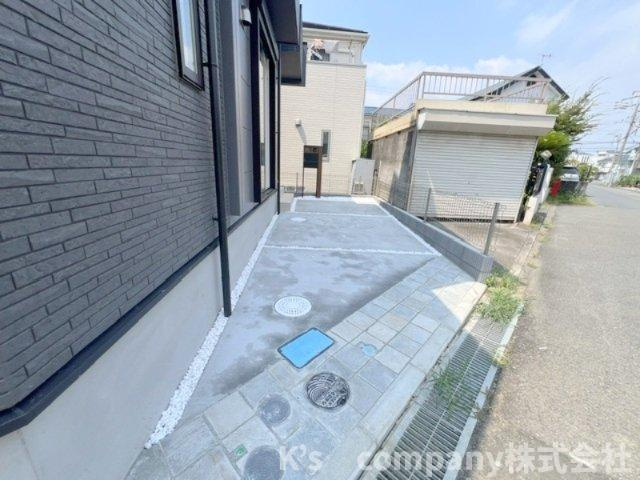 ◎茅ヶ崎市室田3丁目　新築戸建　2号棟の駐車場|駐車スペース◇