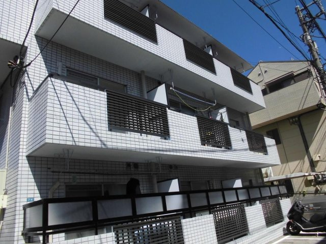 Ｓ－ＦＬＡＴ学芸大のバルコニー