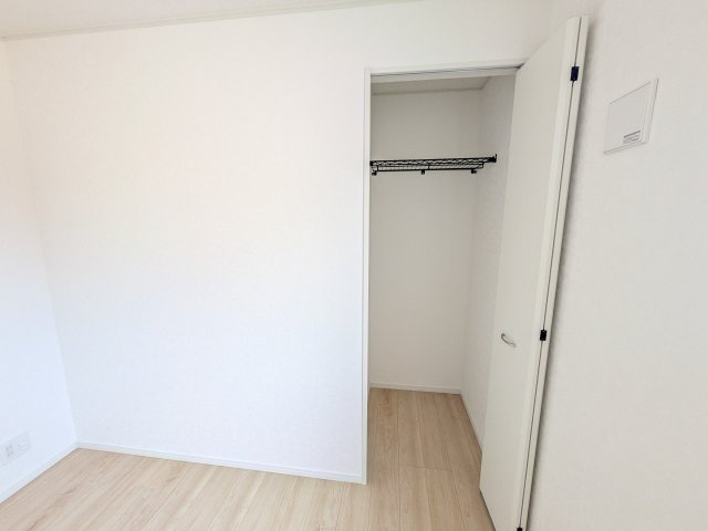 我孫子市湖北台　第25　新築戸建て　１号棟の収納