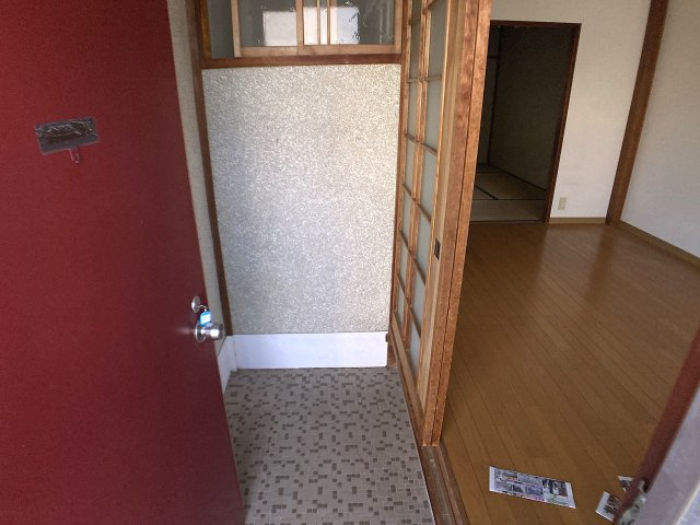 BLAN CUBE西山の玄関|玄関、引き戸でプライバシーも守れます